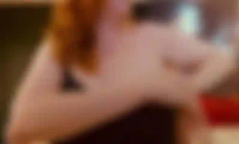 Loção provocadora de peitinhos.