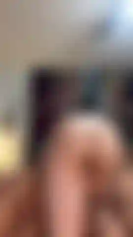 Fala sobre um tease de corpo inteiro. 1,88M de bunda, seios, coxas, buceta e uma gostosura grossa e suculenta. #Bbw #tease #sexy #NerdyAmazon.