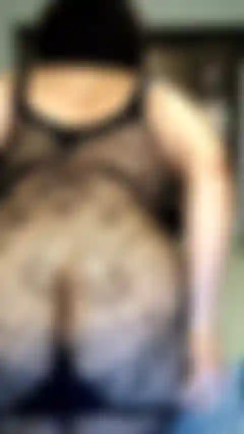 Masturbação solo clitoriana com enorme orgasmo.