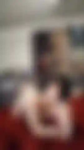 Ajude-me a praticar minha garganta profunda.