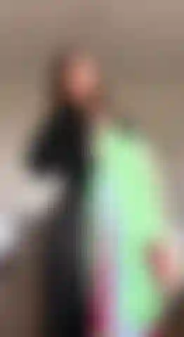 which dress do you prefer?