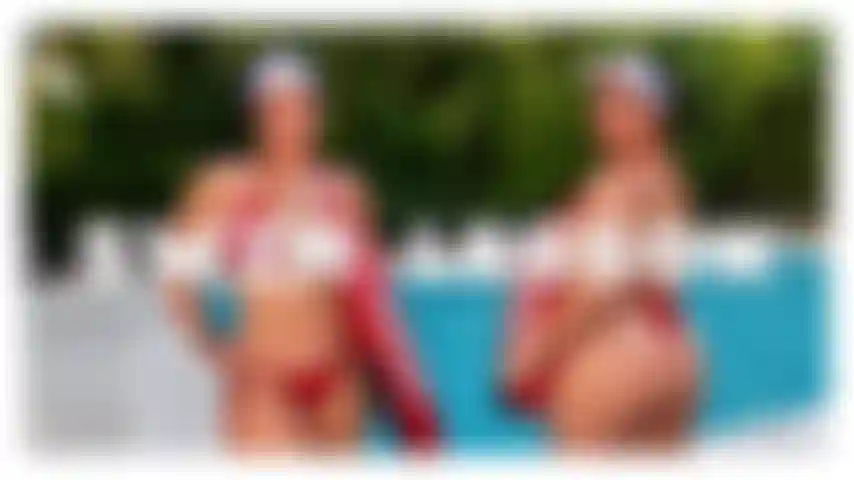 Você passou o verão inteiro olhando para a sua salva-vidas gostosa e atrevida em vez de aprender a nadar — e ela finalmente ficou de saco cheio. Eu coloco meu nadador patético para fazer voltas de verdade, exercícios de prender a respiração e mergulhos antes de tirá-lo da roupa para uma vistoria privada humilhante. O treino de natação vira provocação, joi e negação... Porque você definitivamente não é bom o suficiente para soltar seus próprios nadadorezinhos ainda.