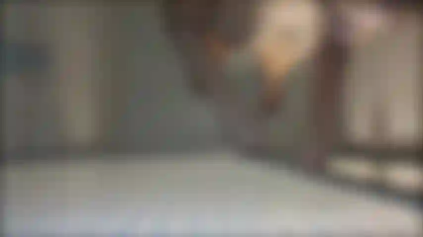 Você está me espionando durante o banho? Eu tomando banho quente totalmente nua, pés, espuma provocante.