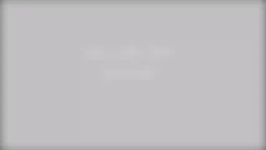 Mesmerize com meus pés molhados de azevinho espirrando na água!