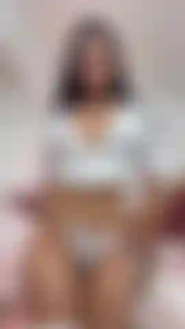 Kitty precisa de amor.