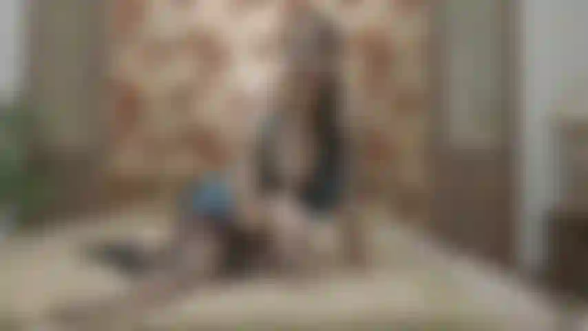 Cuminstruction-provoca e hipnotiza.