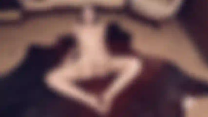 Masturbação com molho picante.