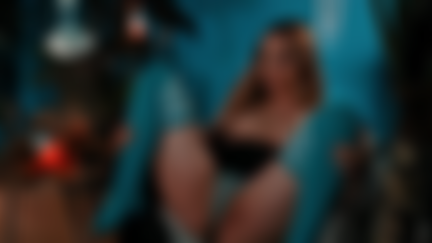 Minhas meias novas me deixam tão excitada!