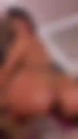 Contas anais em uma bunda sexy! ?