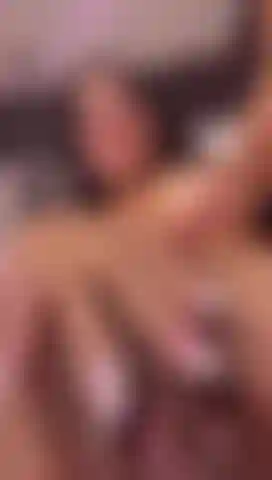 Essa buceta você não vai sentir falta.