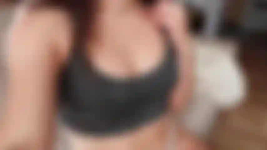 Fetiche por axila joi - quero que você acaricie seu pau enquanto toca, cheira e lambe minhas axilas. Então eu imploro para você foder minha axila até você atirar sua carga em cima deles. Mmm uma bagunça pegajosa e fedorenta.