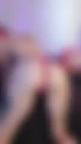 Conversa suja e strip tease pt 2.