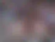 De perto e buracos escancarados com creampie de buceta molhada pingando.