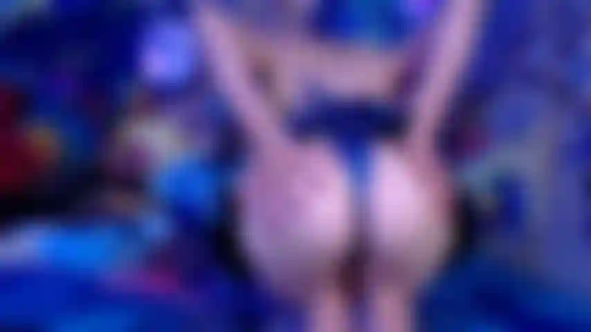 Rainha escancarada e brilhante.