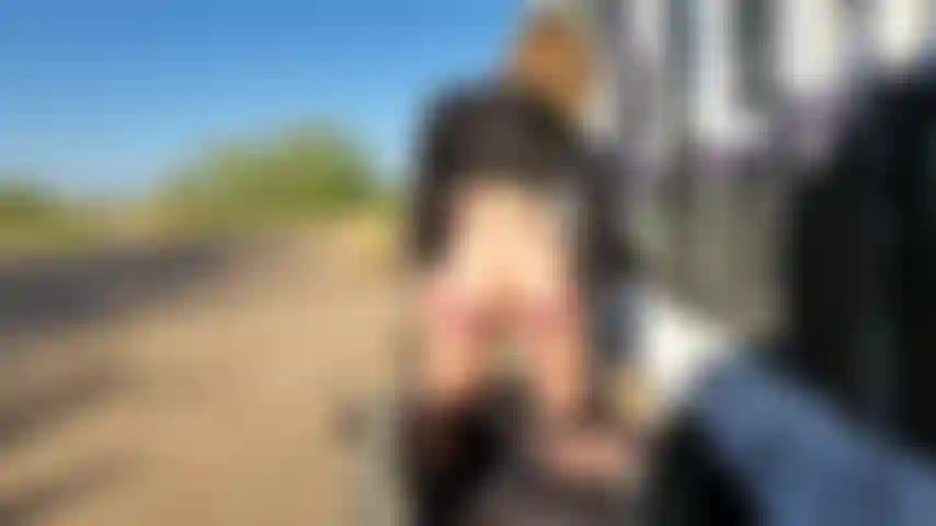 Anal incrível em área abandonada.