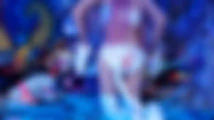 Adore meus pés + bunda né miau!!!