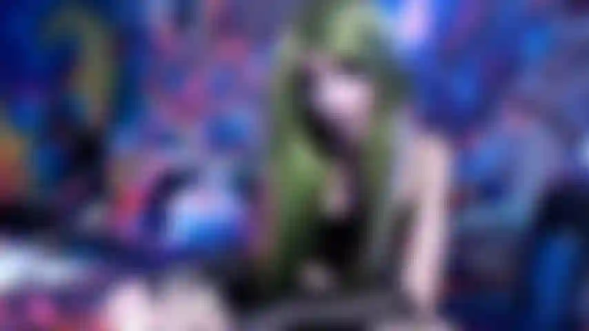 Deusa de final de ano adora bunda + pés focados.