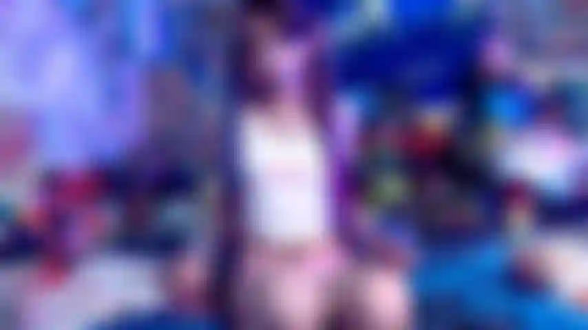 Surpresa rápida de creampie com o "anjo anal assmr".