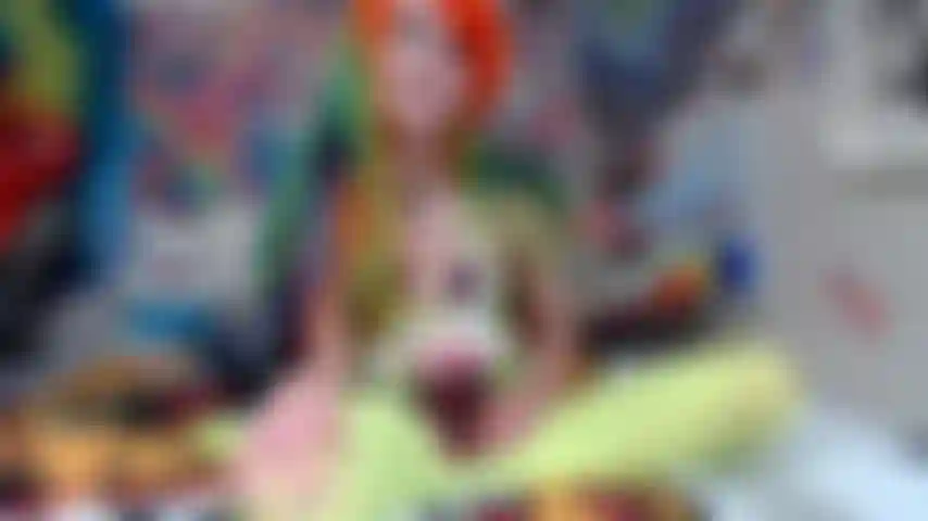 A criatura mais excêntrica coage seu desejo interior por esperma.