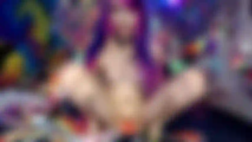 Anal viciante de cosplay babe, dp e creampies duplos.