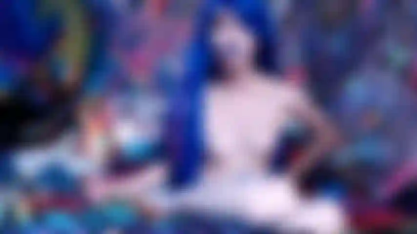 Rainha do deepthroat do sonho azul (enorme dildo!).