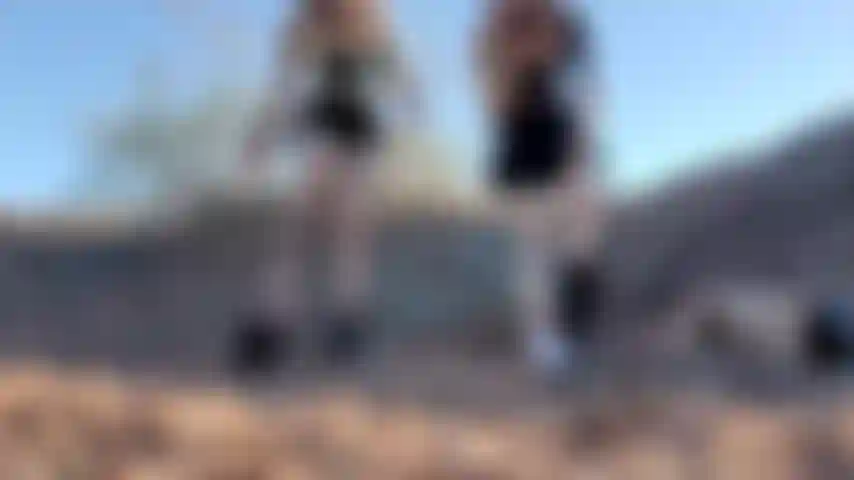 Meias sujas de rede arrastão suadas com bolo de deusa charlie.