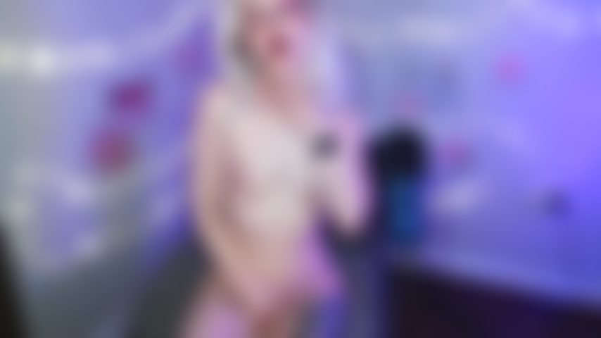 Agarrar meu pescoço me faz gozar.