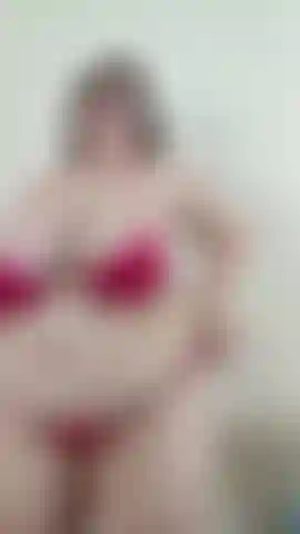 red bikini, oil, bouncing , belly squeezing