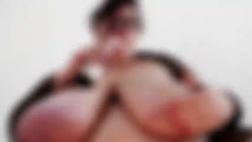 This is custom video whereI oil my huge boobs , play with them and encourage u to cum all over them