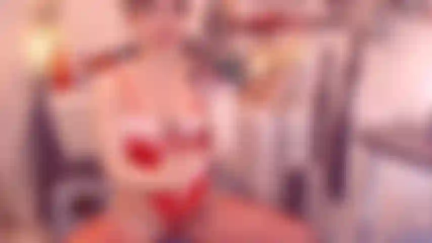 Garrafa de champanhe, bunda, boca aberta, prolapso.