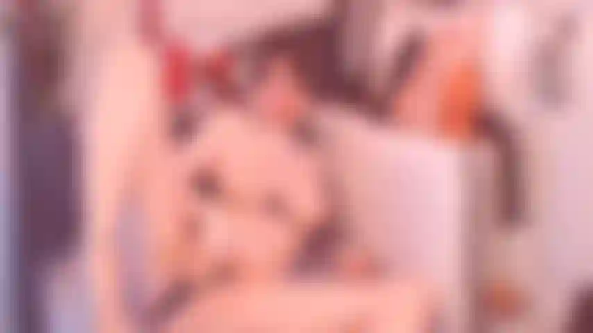 Pau de ho*se brinquedo anal passeio muito profundo.