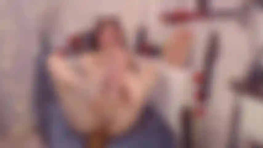 Raposa,pés,sêmen em todos os pés.