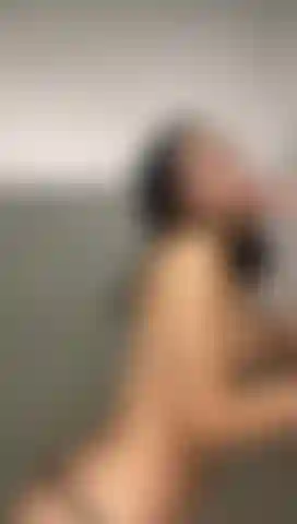 Boquete no banheiro antes do banho.