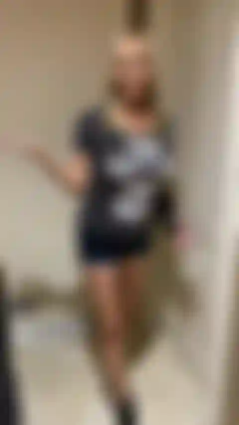 Pornstar mary carey é sua vizinha!!!!