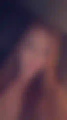 Seductive fake tits sneak peek