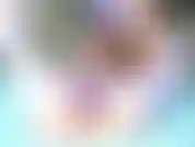 Estou aqui para contar a verdadeira história do coelhinho da páscoa! Era uma safada com muito tesão e adorava brincar. Ela pulou pela floresta e botou muitos ovos bem coloridos... Ela também adorava cenouras.