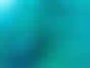 Tinha que pintar um pouco, mas meus seios estavam tão cheios que doíam! Então, enquanto me bronzeio, espremo o leite dos meus seios e provoco minha buceta... É tão bom!