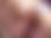 Kitty e eu nos cortamos debaixo da árvore de natal ontem!! Foi tão bom porque nós dois ficamos muito molhados!! Então nós nos revezamos comendo as bucetas e dedilhando! Me senti tão bem!!