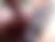 Kitty veio me visitar e eu queria mostrar a ela minha praia incrível! Antes de chegarmos lá brincamos um pouco na floresta em uma trilha muito bem percorrida. Estava tão quente e estávamos tão molhados!!