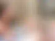 Kitty e eu começamos com alguns beijos e bucetas comendo e depois passamos a usar nosso vibrador de duas pontas e foi tão bom! Isso é um baita brinquedo de festa! Então a gatinha trouxe um brinquedo monstro especial!