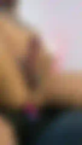 How tall do you think I am?