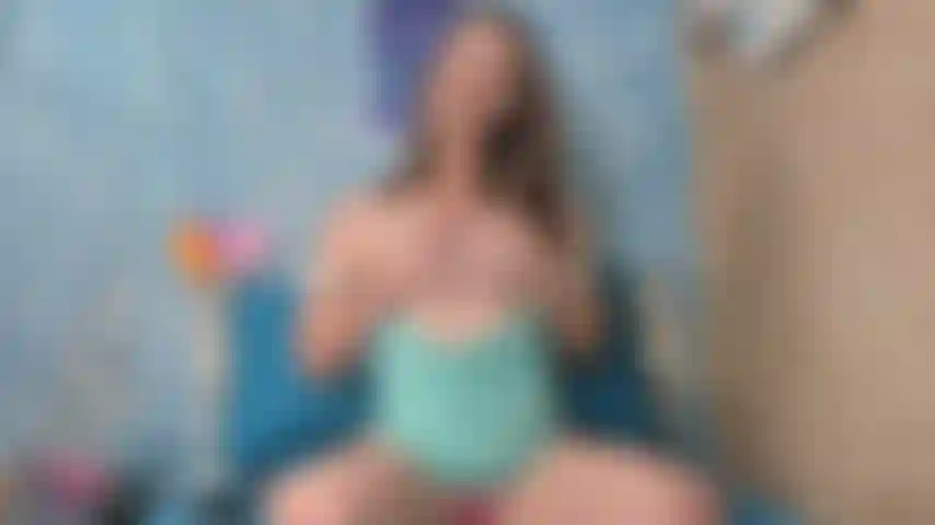 Robin brinca com os dedos atm.