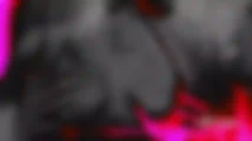 Fique bobo por mim 😈 — edição diabo rosa - luzes rosas. Visuais diabólicos. Uma mente muito fácil de destruir. Tente manter seus pensamentos organizados enquanto eu domino sua tela. $2.99 Para ficar bobo por mim. 🧪 Edição 3 de 3 — será que eu deixei o melhor para o final?
