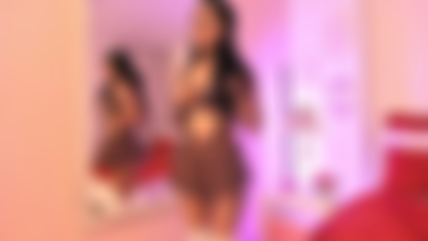 Sua mais doce colegial nua para você.