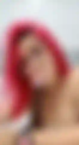 Dando um boquete delicioso nesse bbc, quero que você esteja aqui me dando sua porra.