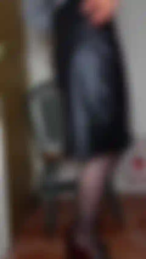 Missão orgasmo tira para dedo da buceta filmado em alta resolução.