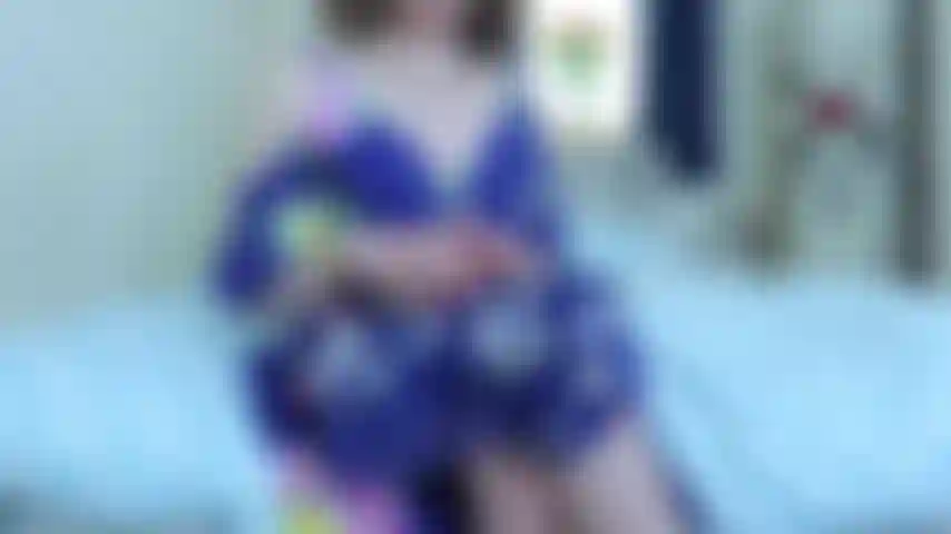 Inquilino de calcinha de seda usada rp joi, encontrando minha calcinha de seda limpa no seu quarto, dou-lhe uma calcinha usada para se masturbar. Siga minhas mãos e sotaque britânico enquanto uso calcinha de seda usada para tirar você (dildo marrom) da contagem regressiva - venha até mim quando precisar novamente.