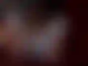 Calças de yoga leves e um fio dental vermelho......O que poderia ser mais gostoso? Eu me masturbando para ver o quanto consigo ficar molhada com eles!