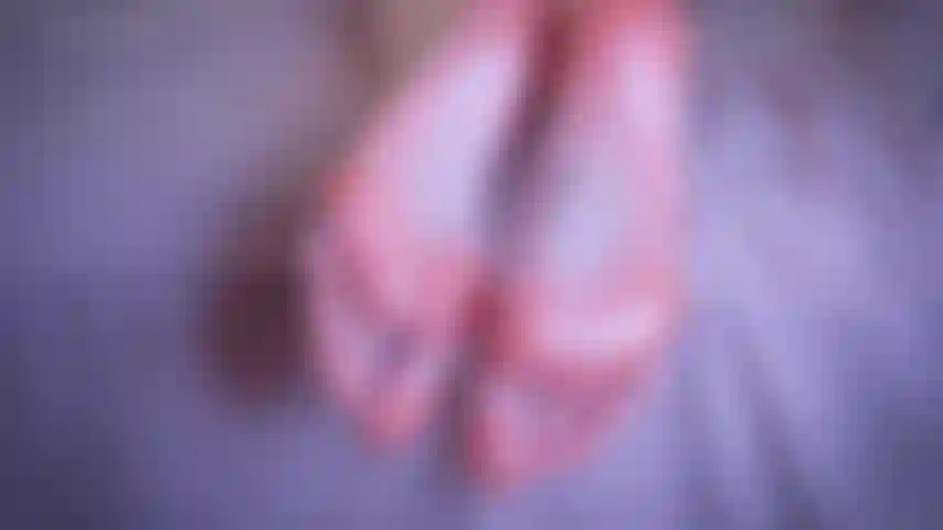 Adoração de pés oleados asmr.