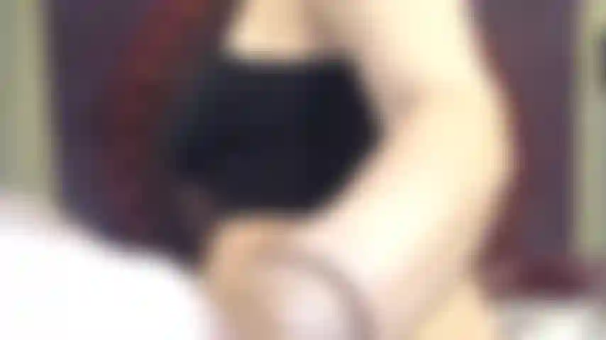 Bare ass and pussy twerk